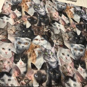 Women’s cat print lightweight scarf